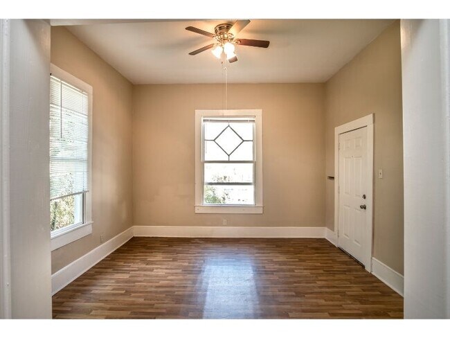 Building Photo - 308 Belmont