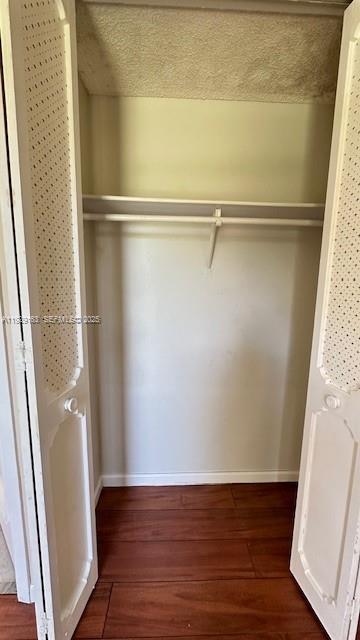 Building Photo - 3401 N Country Club Dr