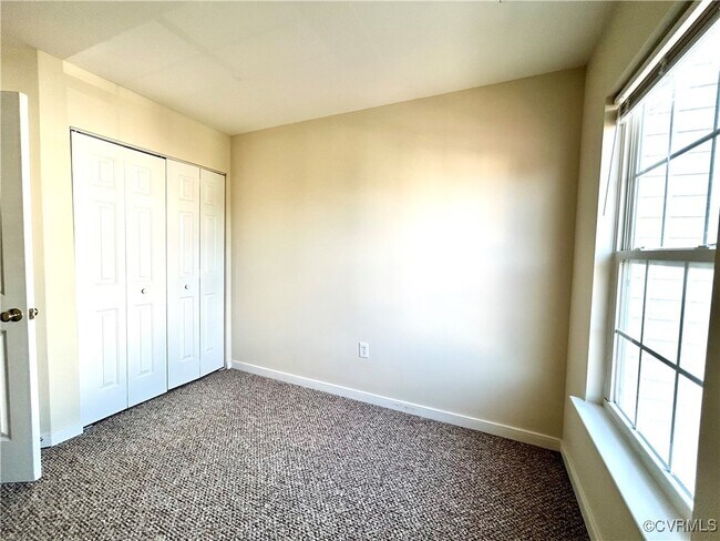 Building Photo - 13478 Ridgemoor Ln