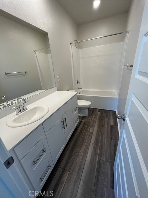 Building Photo - 2872 Schmidt Privado