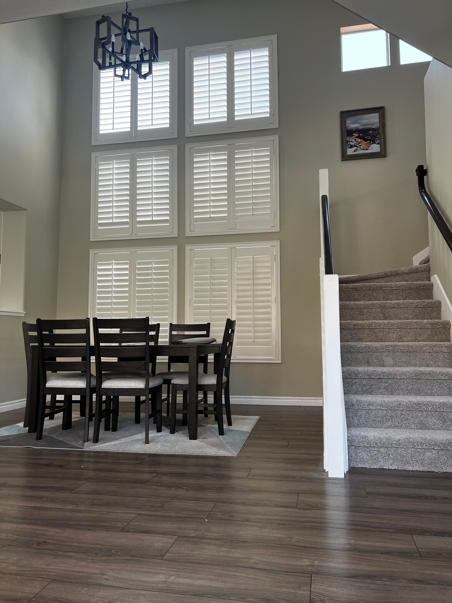 Building Photo - 2476 Fallbrook Pl