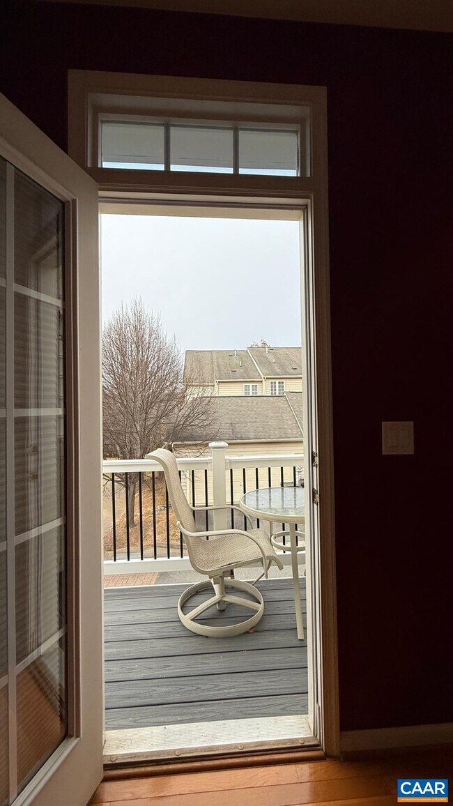 Building Photo - 2350 Abington Dr