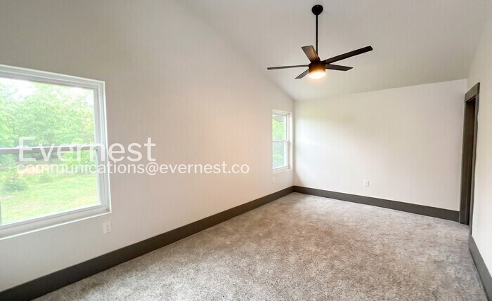 Building Photo - 840 Piney Rdg Trl