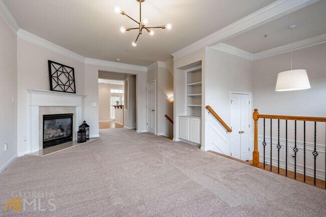 Building Photo - 1732 Highlands View Dr