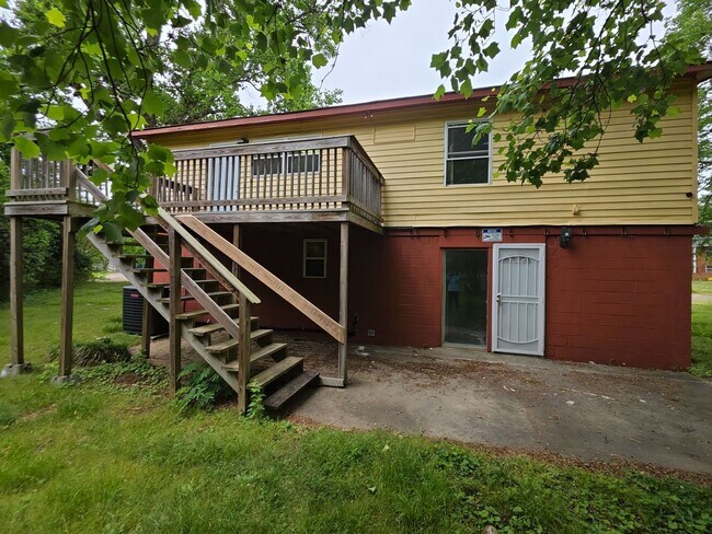 Building Photo - 2113 Wimberly Rd NW