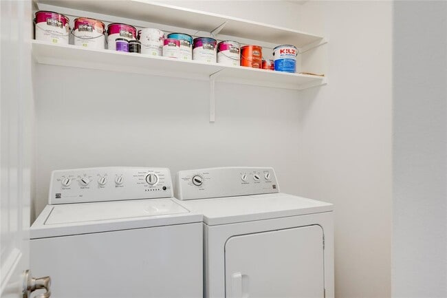 Building Photo - 11137 Bright Leaf Terrace