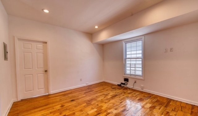 Building Photo - 131 Sylvan Ave