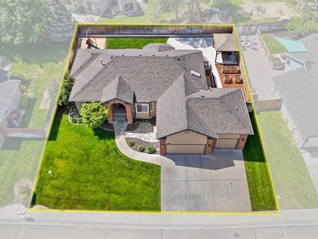 Building Photo - 695 W Riodosa Dr