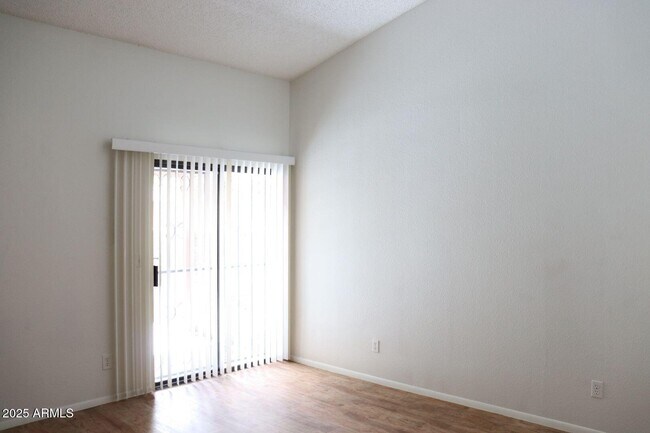 Building Photo - 1762 Corte Encantada