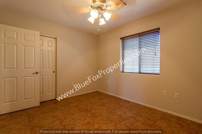 Building Photo - 237 E Waverly St