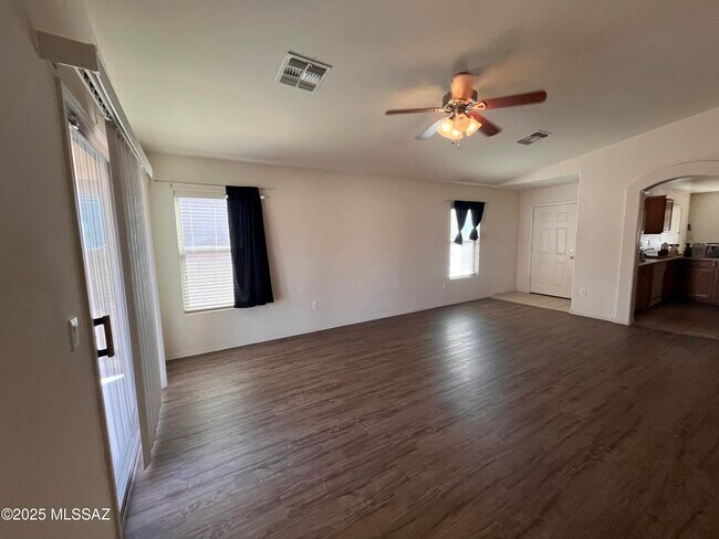 Building Photo - 7201 S Monks Tale Dr