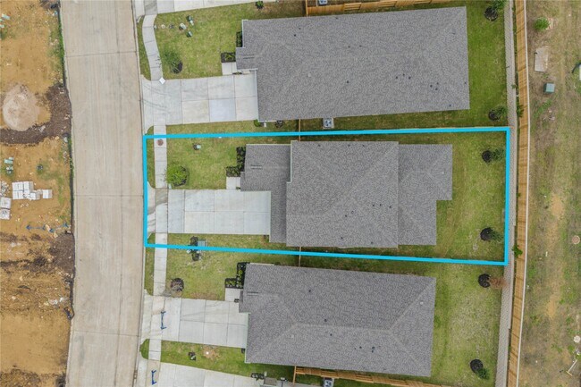 Building Photo - 17901 Stone Ter Ct