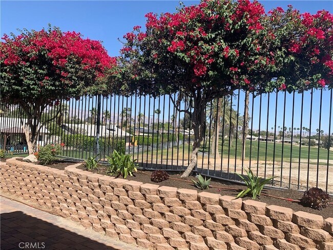 Building Photo - 77184 California Dr