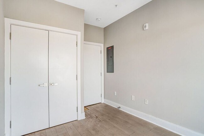 Building Photo - 2812 Georgia Ave NW