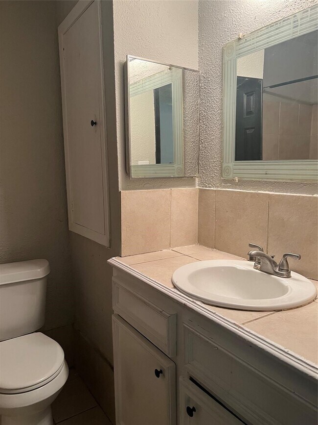 Building Photo - 10902 Jutland Rd