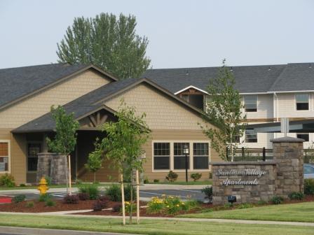 Primary Photo - 195-Santiam Village Apartments