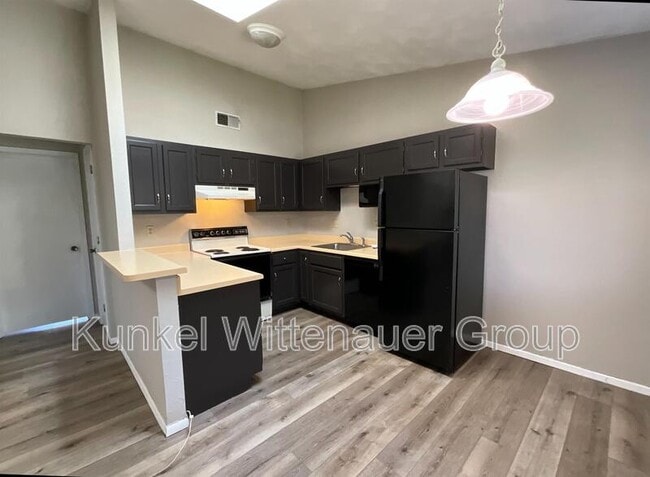 Building Photo - 257 Eagle Ridge