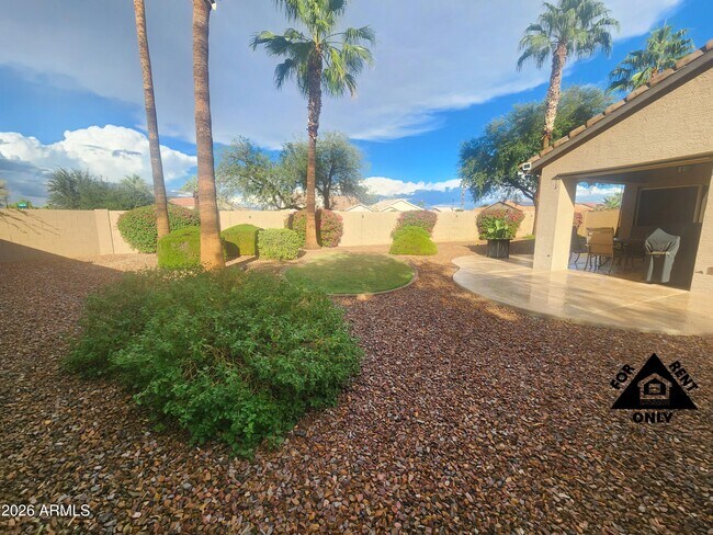 Building Photo - 14750 W Avalon Dr