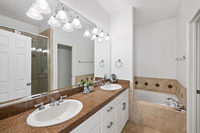 Building Photo - 231 Aviation Pl