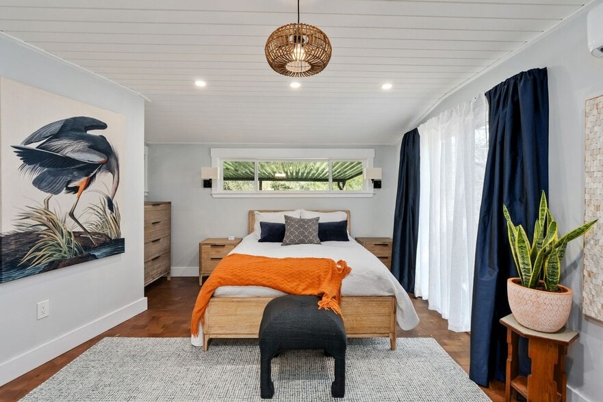 Building Photo - 1596 Ronne Dr