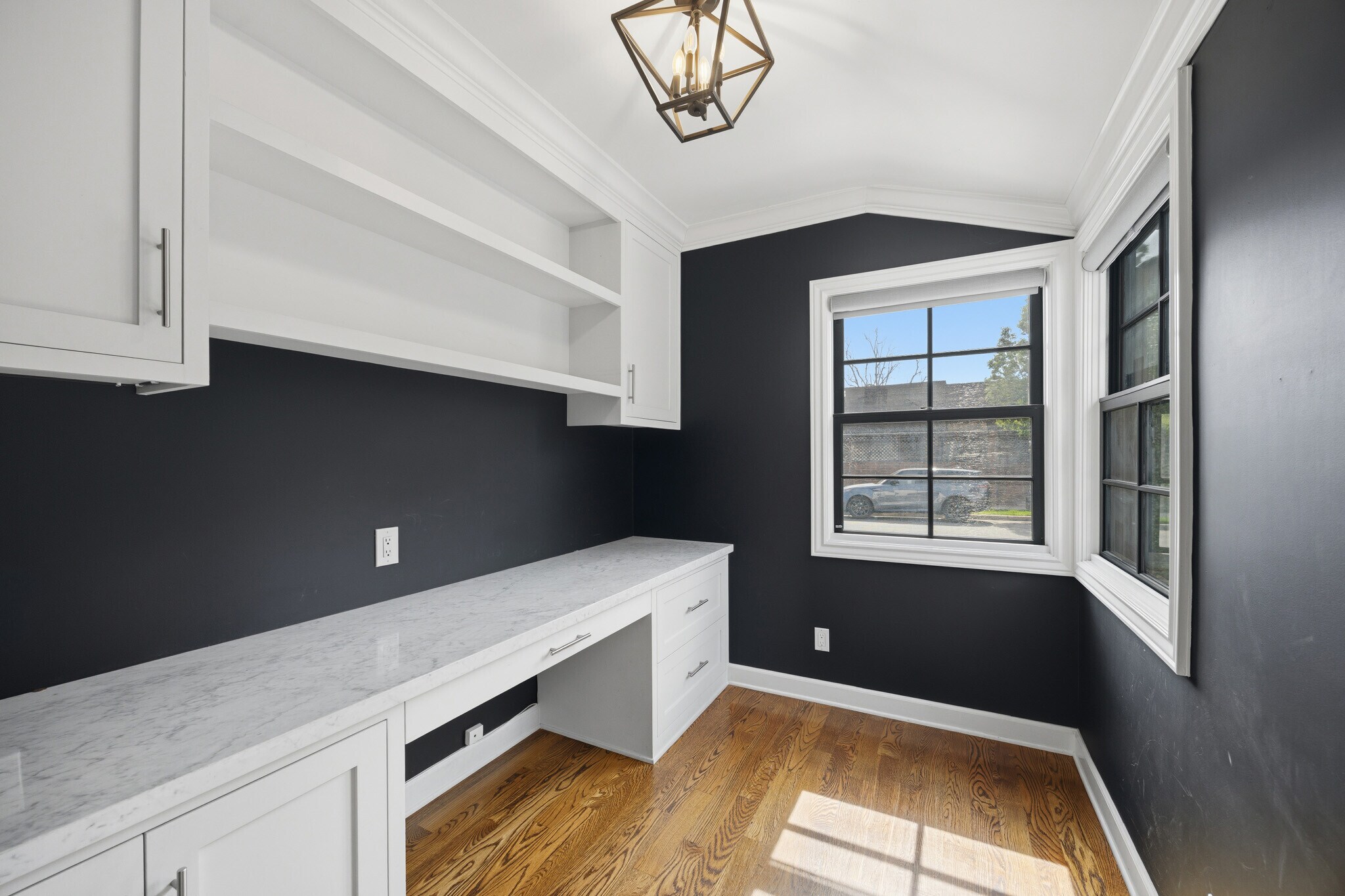 Building Photo - 4316 N Clybourn Ave