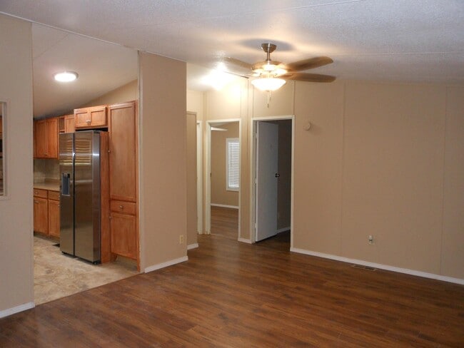 Building Photo - 2256 Beaver Creek Rd
