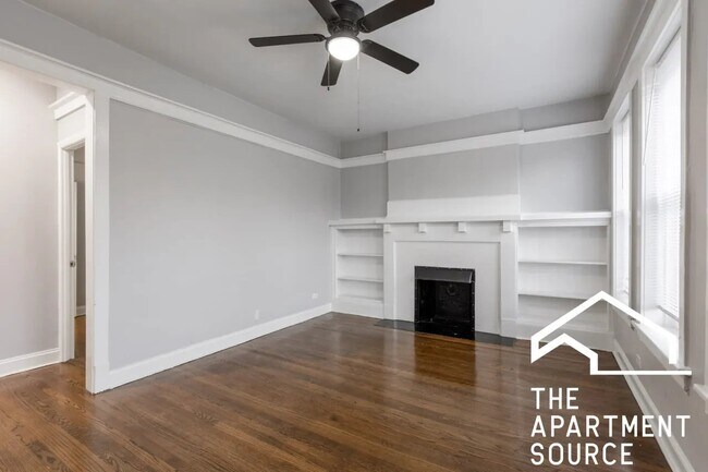 Building Photo - 6257 N Lakewood Ave