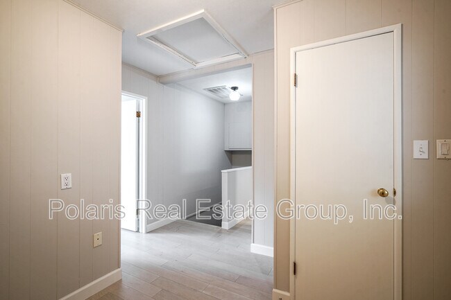 Building Photo - 40 Bailey Ct