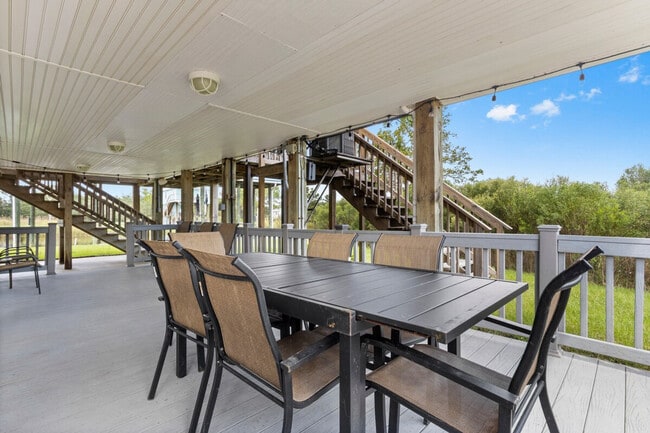 Building Photo - 4166 Old Lazy River Rd