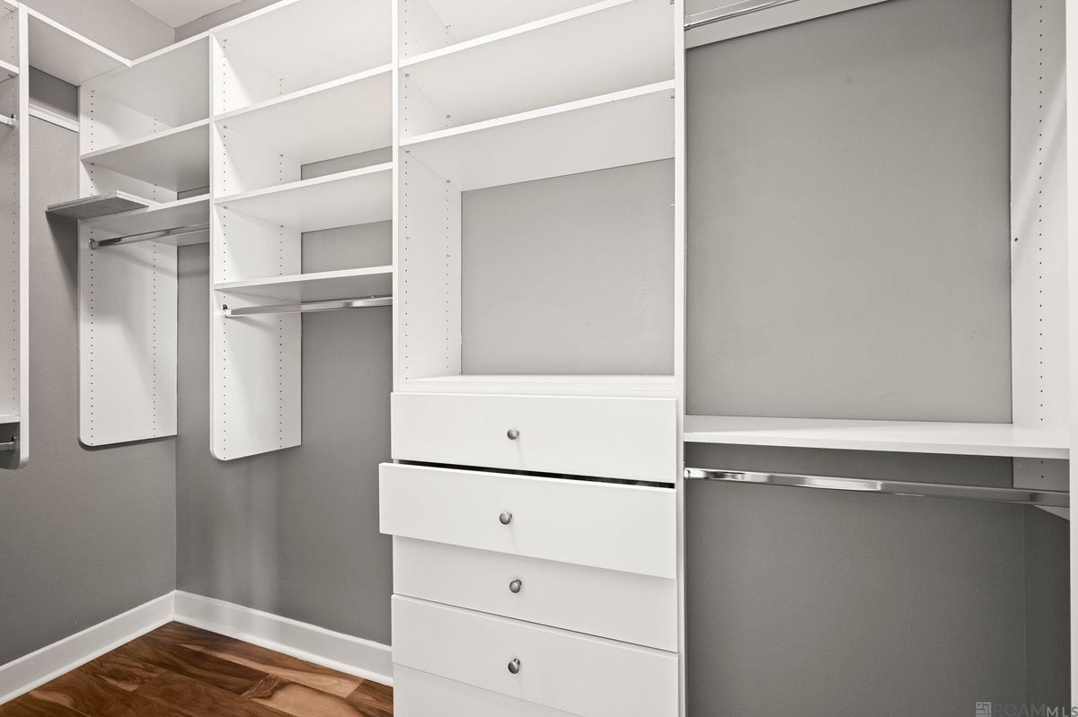 Building Photo - 7707 Bluebonnet Blvd