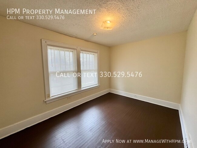 Building Photo - 1301 Woodward Pl NW