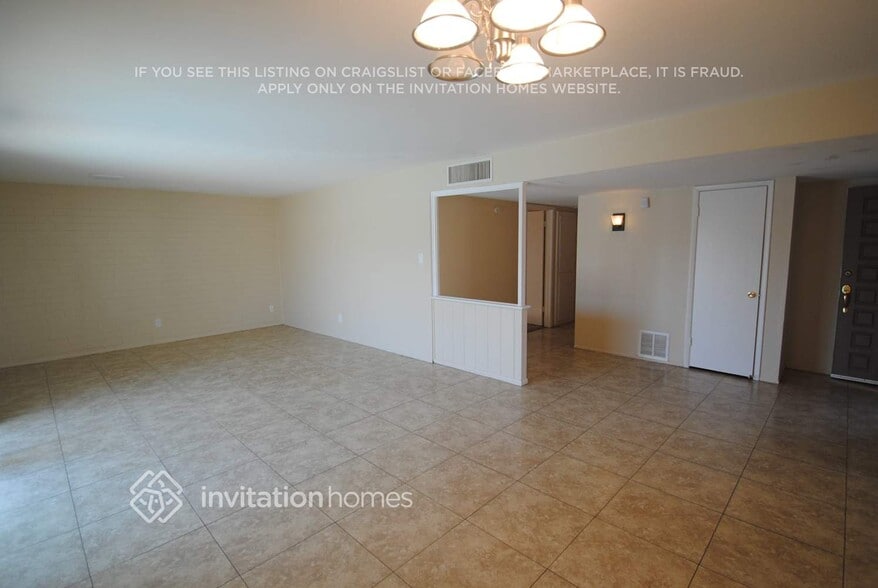 Building Photo - 6012 W Medlock Dr