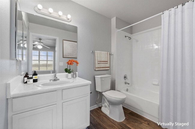 Modern Bathroom in Fort Branch at Truman's Landing - Austin, TX - Fort Branch at Trumans Landing