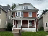 Building Photo - Charming 4-Bedroom Single-Family Home | Section?8 Eligible