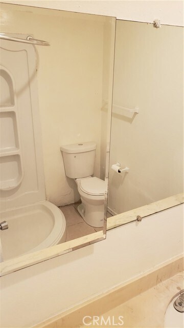 Building Photo - 16562 Goldenwest St