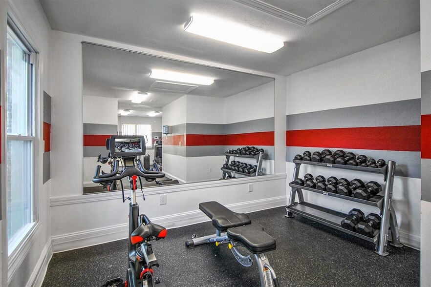 Primary Photo - Merriman Woods Apartments