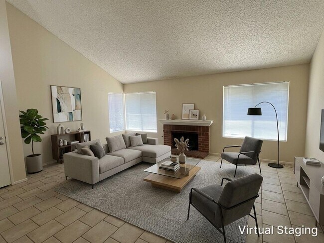 Building Photo - 15377 Bambi Ct