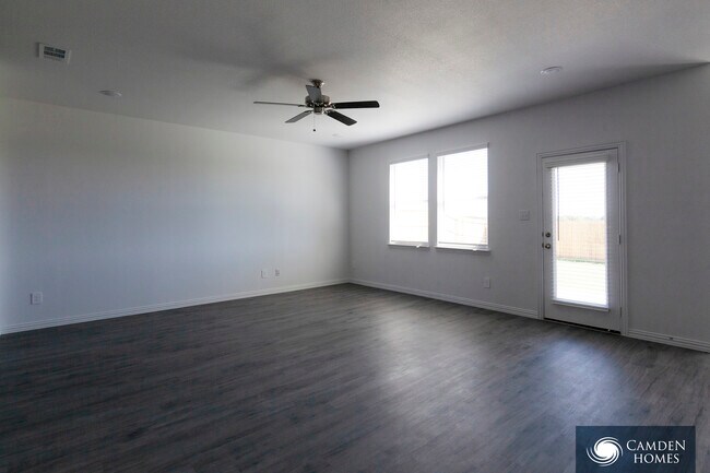 Building Photo - 10014 Spice Ln