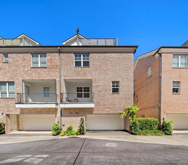 Building Photo - 1308 Lake Pointe Pkwy