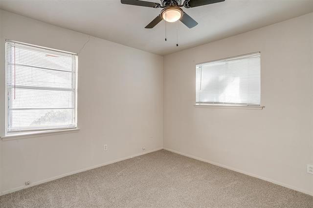 Building Photo - 412 Lena Ln