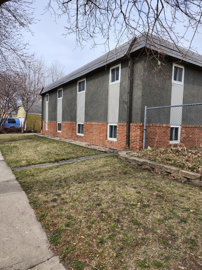 Building Photo - Terrace Height Apartments