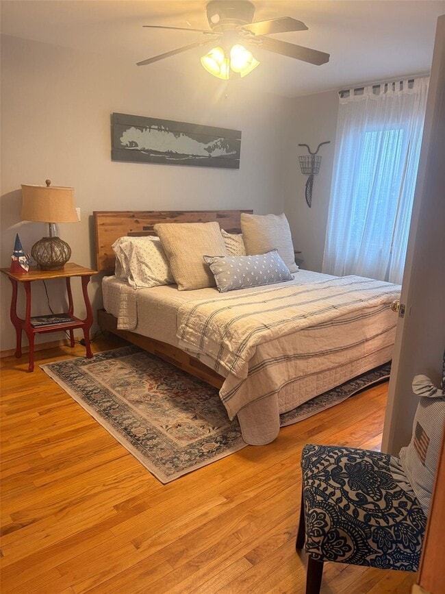 Building Photo - 61 Brookside