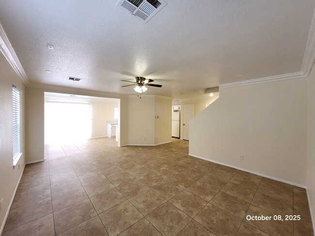 Building Photo - 9986 Shallot Ct