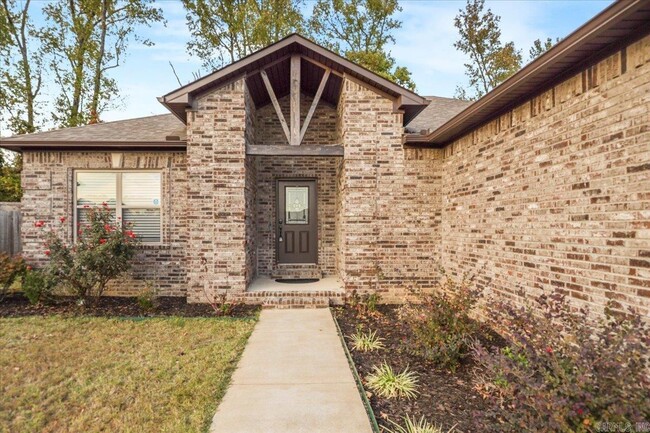 Building Photo - 30 Chesapeake Dr