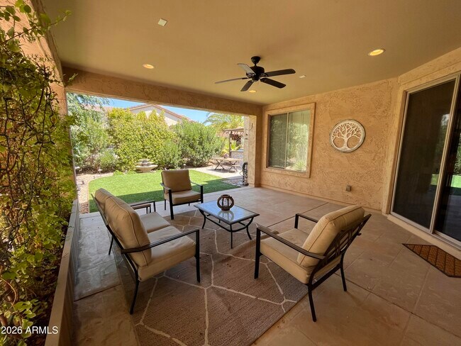 Building Photo - 4502 E Narrowleaf Dr