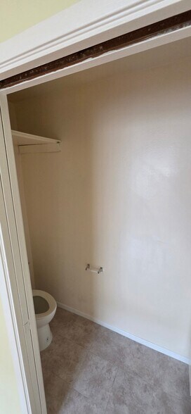 Building Photo - 125 Olive St