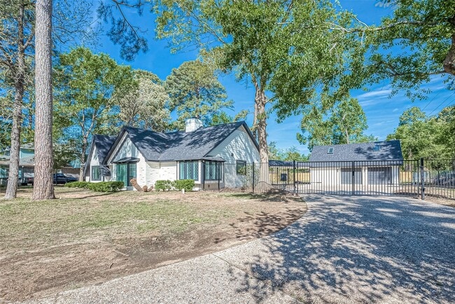 Building Photo - 811 Lemm Ct