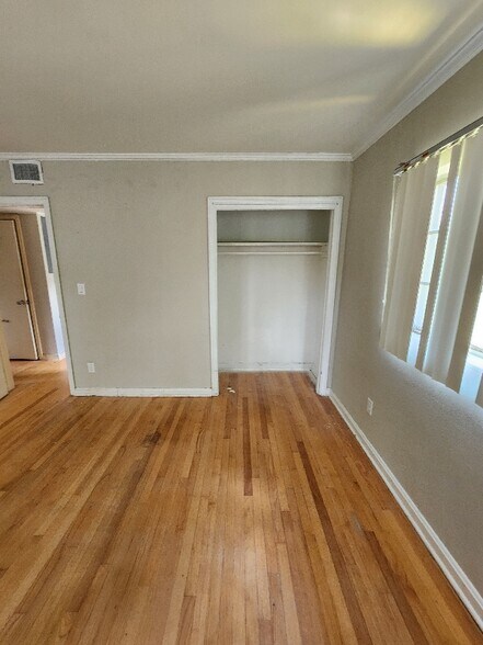 Building Photo - 1245 Ribault River Dr