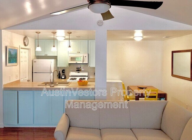 Building Photo - 10302 Annie Oakley Trail