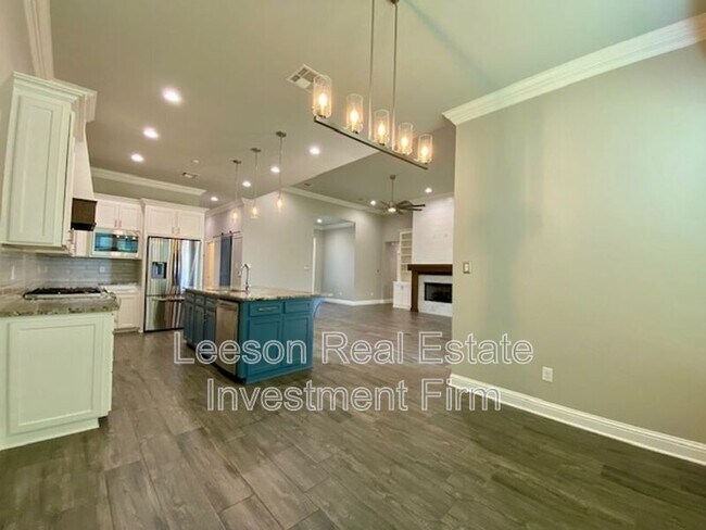 Building Photo - 2076 Highpoint Pl